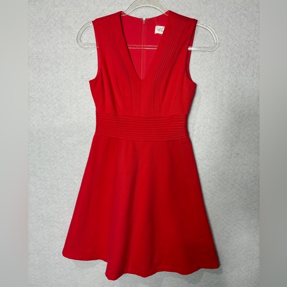 Eliza J Fit and Flare Red Dress Size 2P - Picture 1 of 3